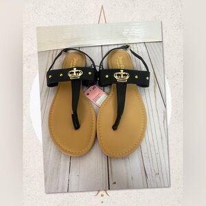 JUICY COUTURE Black and Tan Sandals with Gold Crown Detail